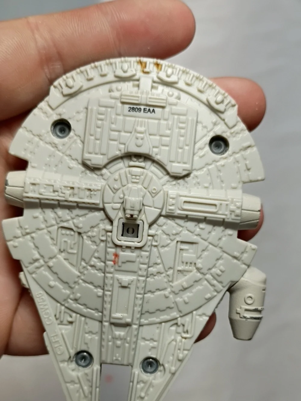 EUC Star Wars Lucas Film Figurines Millennium Falcon Tie Fighter At At Walker
